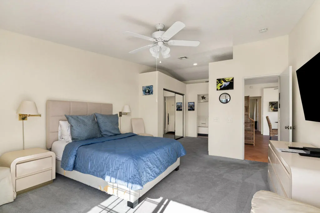 2001 E Camino Parocela G42, Palm Springs, California 92264 home-pic-8