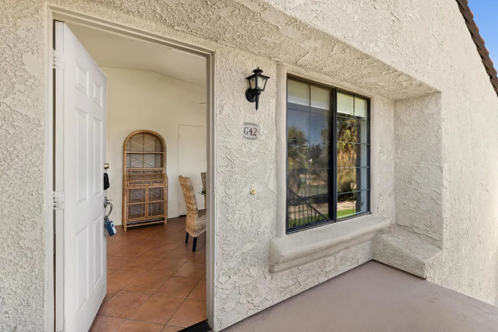 2001 E Camino Parocela G42, Palm Springs, California 92264 home-pic-1