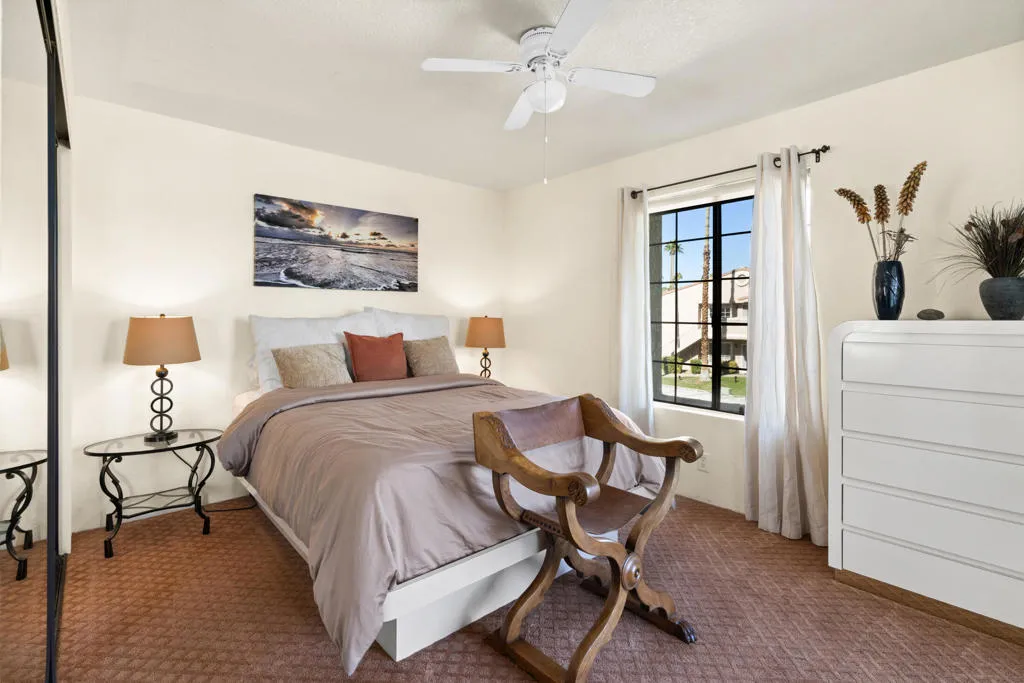 2001 E Camino Parocela G42, Palm Springs, California 92264 home-pic-10