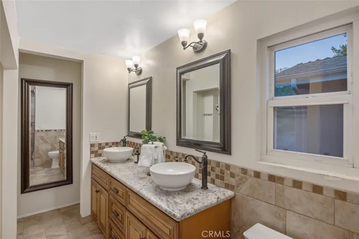 6803 Sierra, Agua Dulce, California 91390