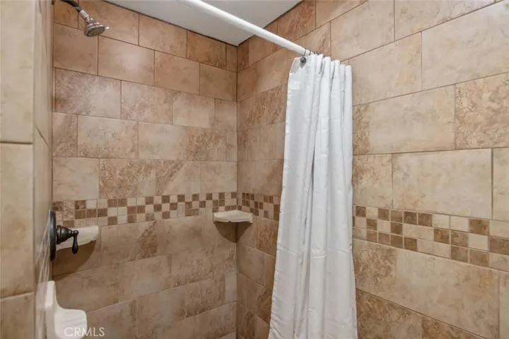 6803 Sierra, Agua Dulce, California 91390