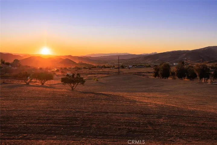 6803 Sierra, Agua Dulce, California 91390