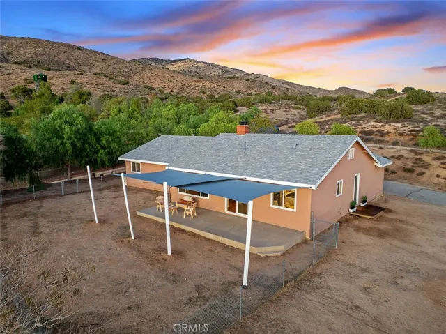 6803 Sierra, Agua Dulce, California 91390