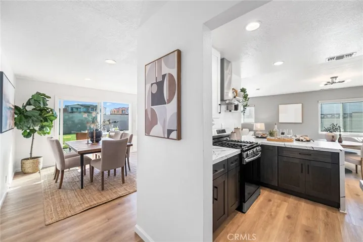 621 S Corta, Santa Ana, California 92704