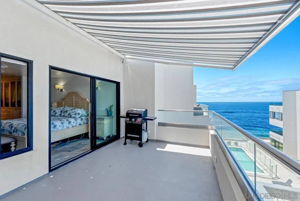 100 Coast 405, La Jolla, California 92037 home-pic-21