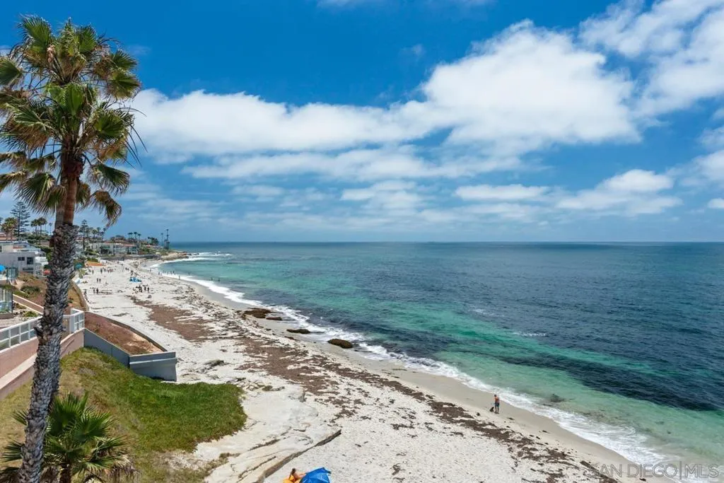 100 Coast 405, La Jolla, California 92037 home-pic-41