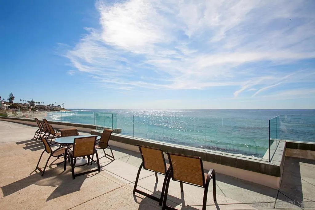 100 Coast 405, La Jolla, California 92037 home-pic-1