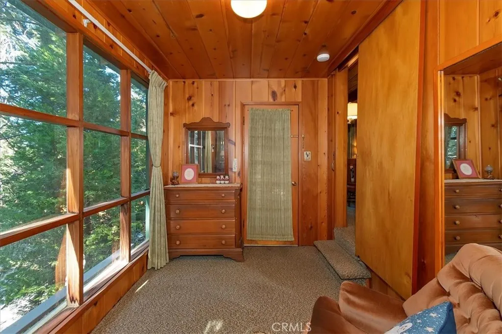 620 Cedar Lane, Twin Peaks, California 92391 home-pic-12
