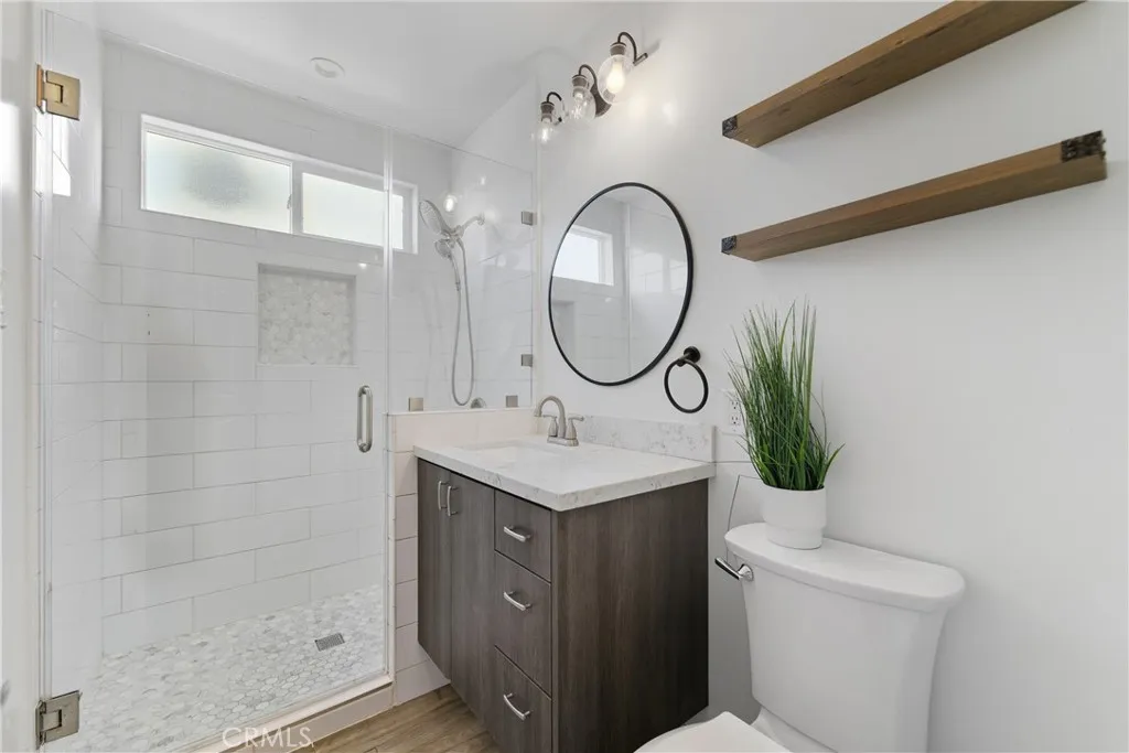 1231 W Don, Wilmington, California 90744 home-pic-7