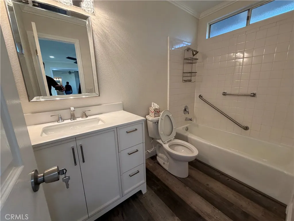 34925 Cameron Ln, Wildomar, California 92595 home-pic-13