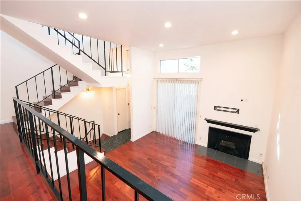 12334 Chandler, Valley Village, California 91607 home-pic-12