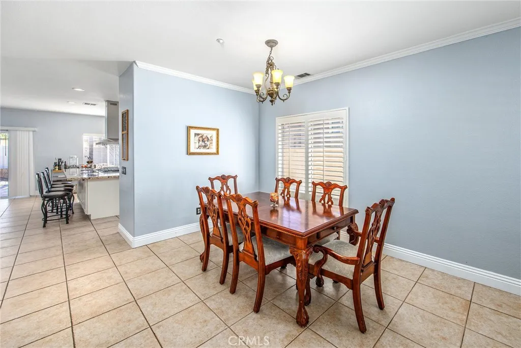7813 Santa Angela, Highland, California 92346 home-pic-5