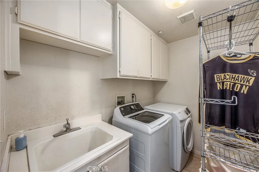 7813 Santa Angela, Highland, California 92346 home-pic-18