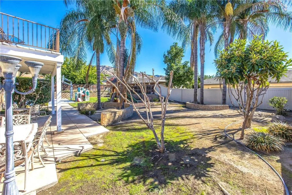 7813 Santa Angela, Highland, California 92346 home-pic-38