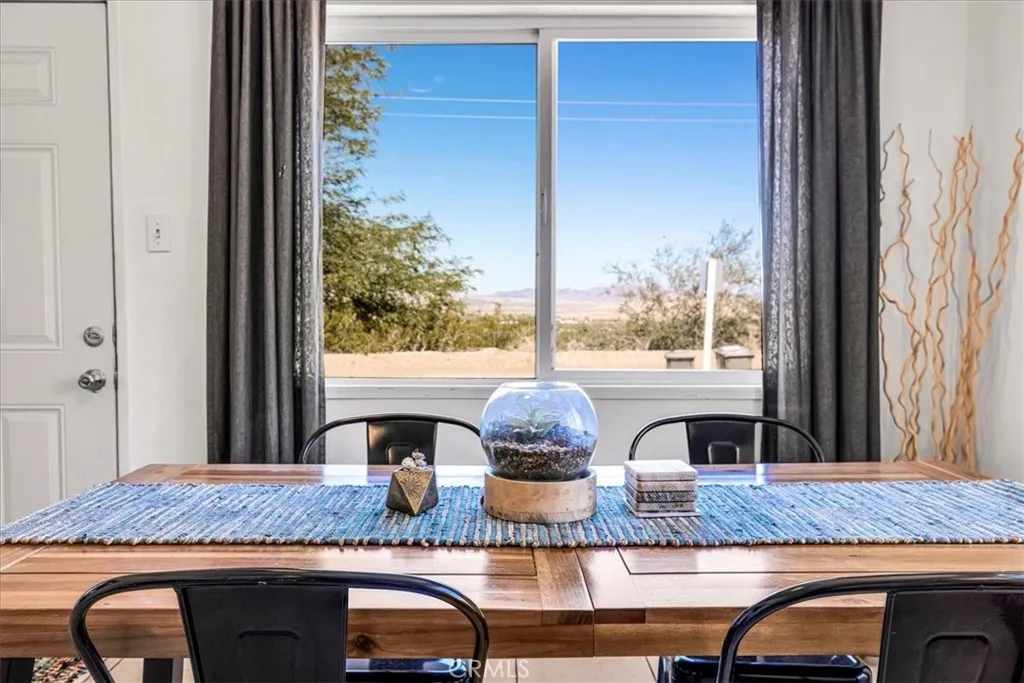 74825 Alta Loma, 29 Palms, California 92277 home-pic-8