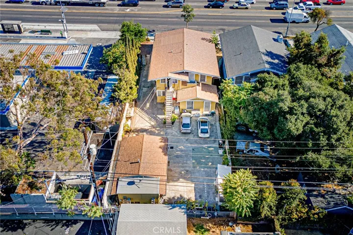 1929 Crenshaw, Los Angeles, California 90016
