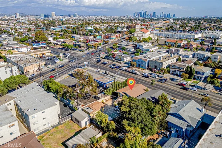 1929 Crenshaw, Los Angeles, California 90016