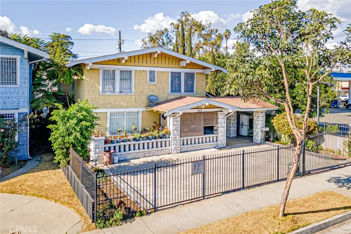 1929 Crenshaw, Los Angeles, California 90016