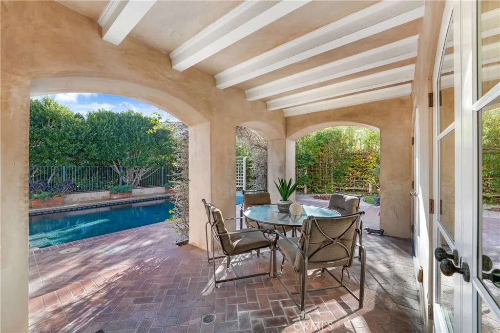 16351 Spartan Circle, Huntington Beach, California 92649 home-pic-21