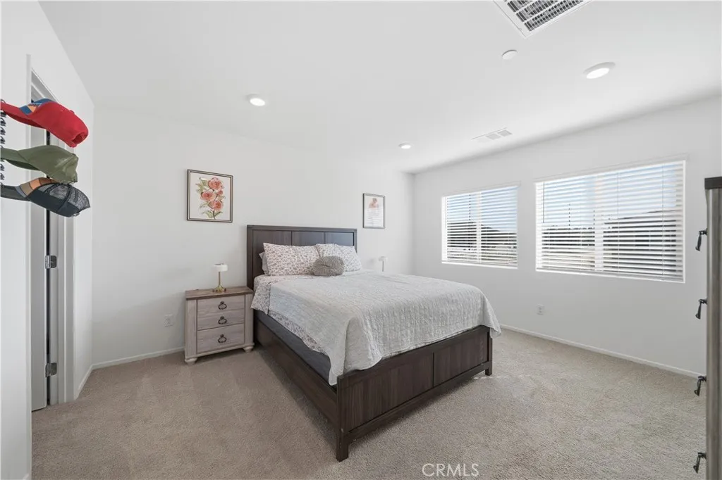 30927 Tempest Court, Winchester, California 92596 home-pic-17