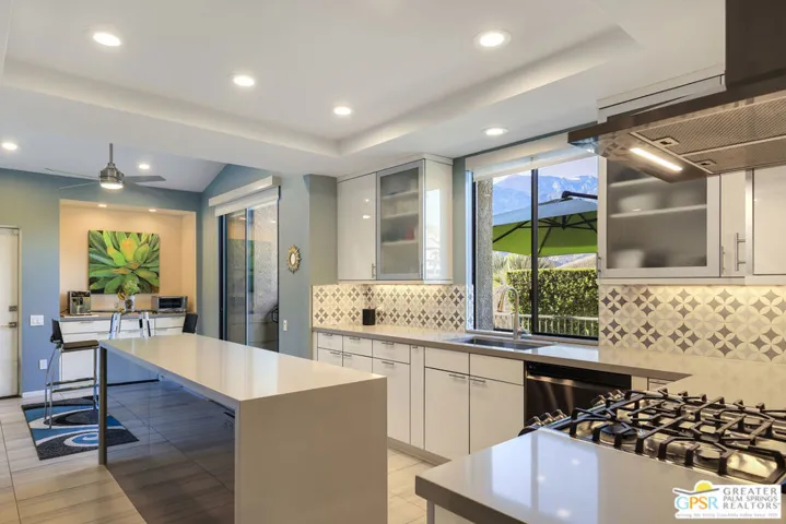 3706 E Bogert Trail, Palm Springs, California 92264