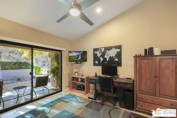 3706 E Bogert Trail, Palm Springs, California 92264