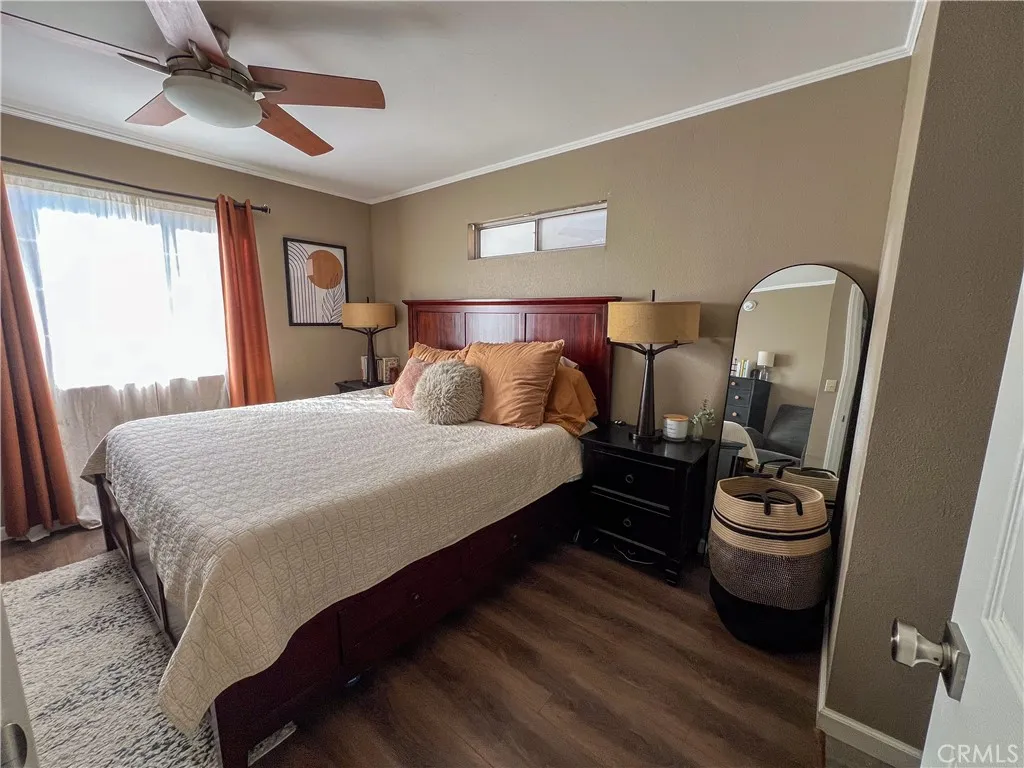 1053 Sierra Avenue, Big Bear City, California 92314 home-pic-10