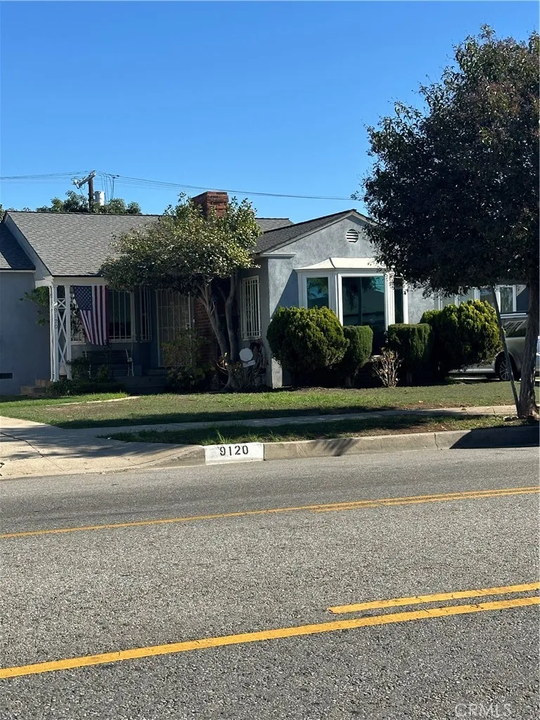 9120 S Van Ness, Los Angeles, California 90047 home-pic-0