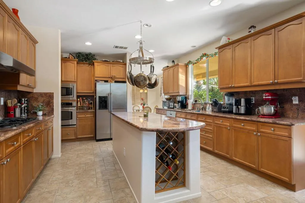 83399 Wagon Road, Indio, California 92203 home-pic-18