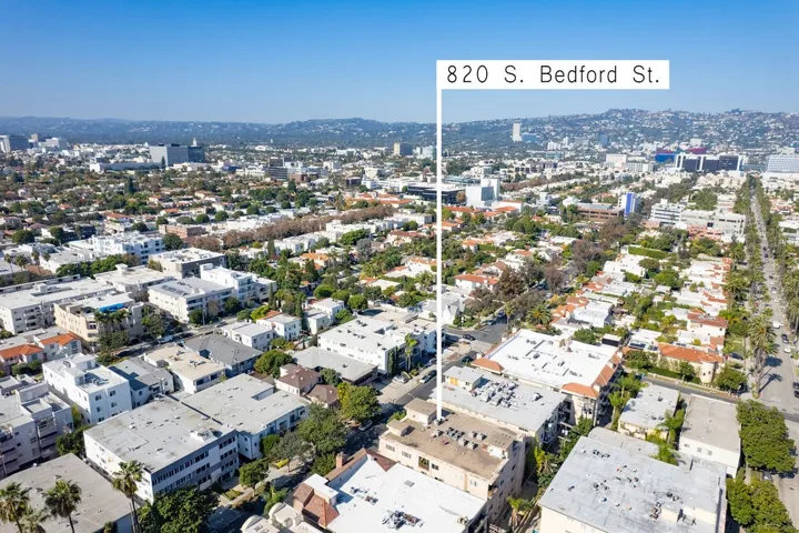 Beverly Hills Adjacent (just two buildings north) - viewing north/east to Melrose / Sunset Blvd. / Beverly Hills.