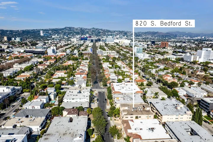 Viewing east to Beverly Hills, Hollowood, Rodeo Drive, La Cienega Restaurant Row....