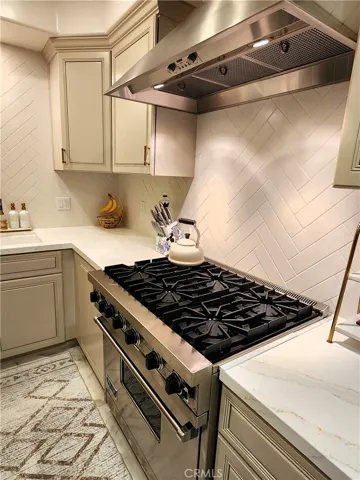 820 S Bedford 105, Los Angeles, California 90035