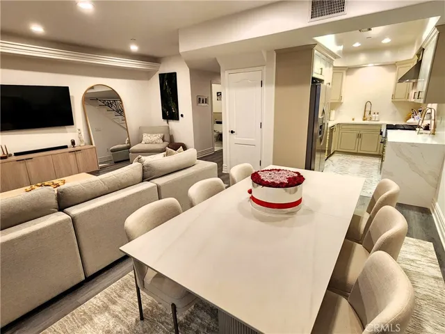 820 S Bedford 105, Los Angeles, California 90035