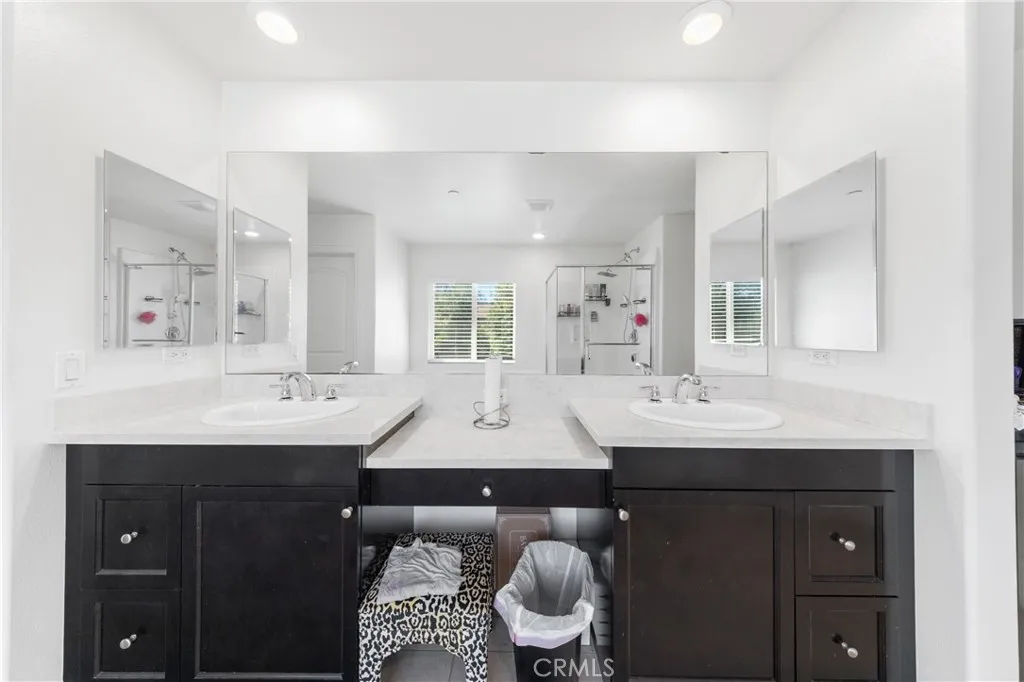 23407 Crystal Way, Wildomar, California 92595 home-pic-29