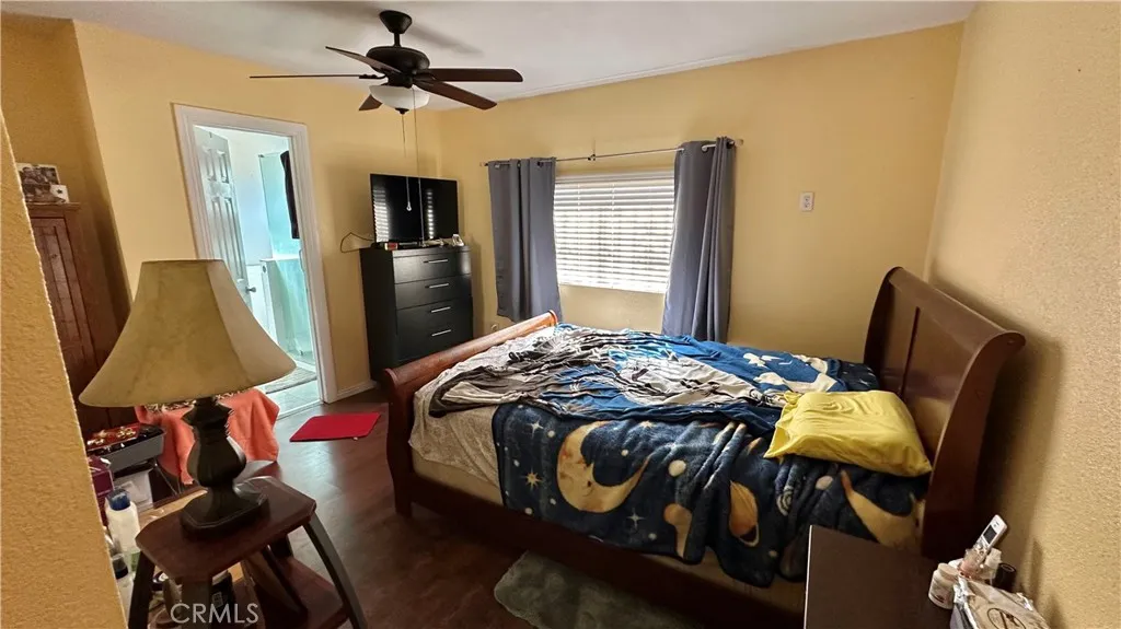 407 S Vancouver Avenue, Los Angeles, California 90022 home-pic-14