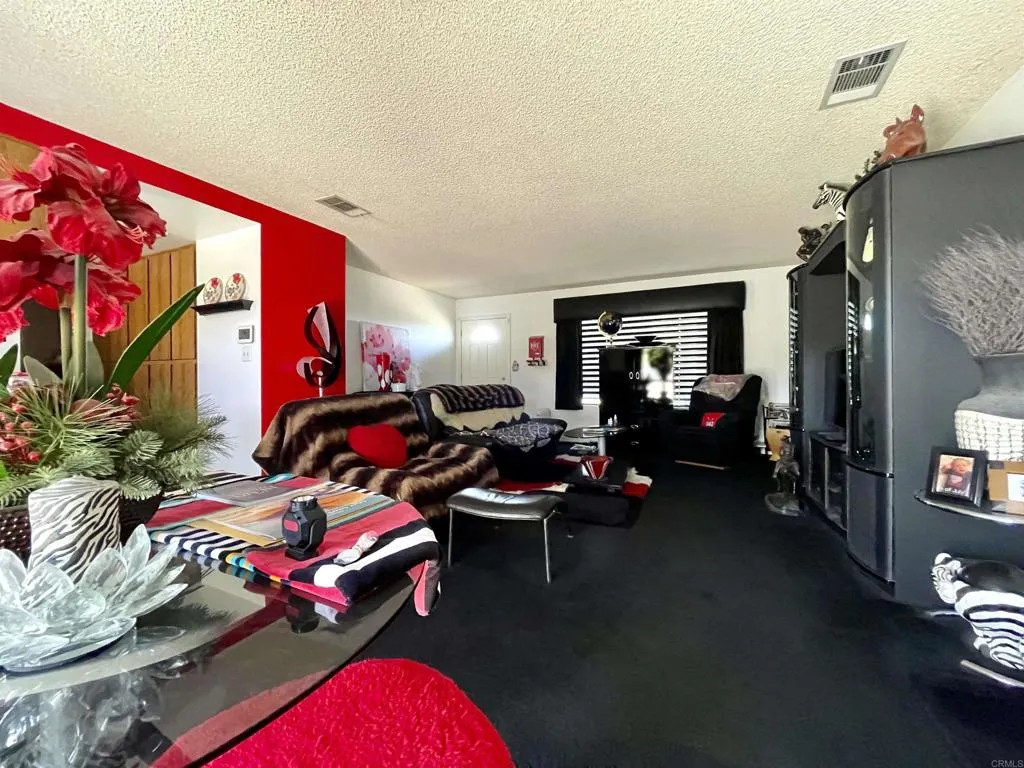 1902 Tierra Del Sol Road, Boulevard, California 91905 home-pic-16