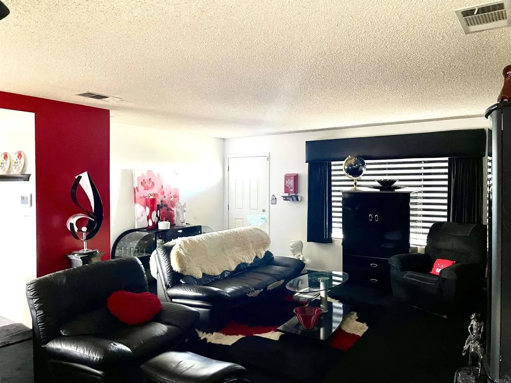 1902 Tierra Del Sol Road, Boulevard, California 91905 home-pic-21