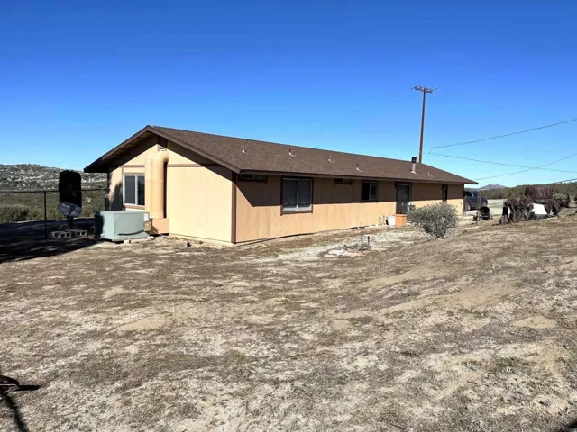 This is the side that is fenced in.