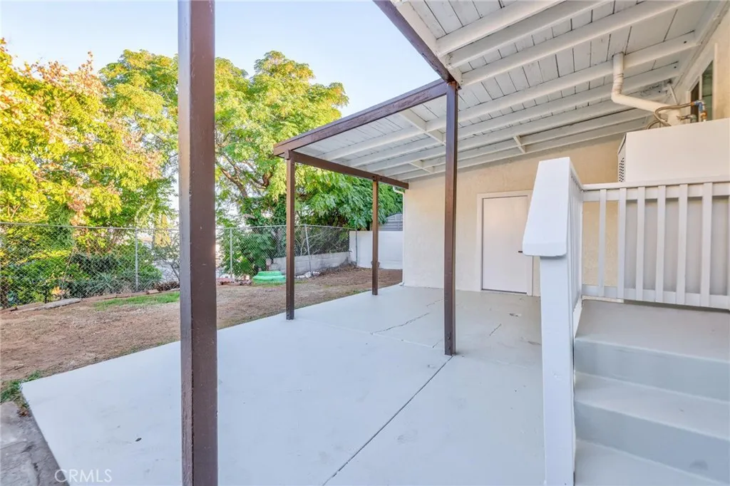 1006 Van Pelt, East Los Angeles, California 90063 home-pic-36