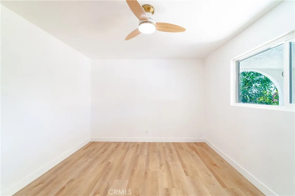 1006 Van Pelt, East Los Angeles, California 90063 home-pic-32