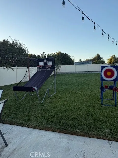 4207 Wind Stream, Jurupa Valley, California 92509 home-pic-12