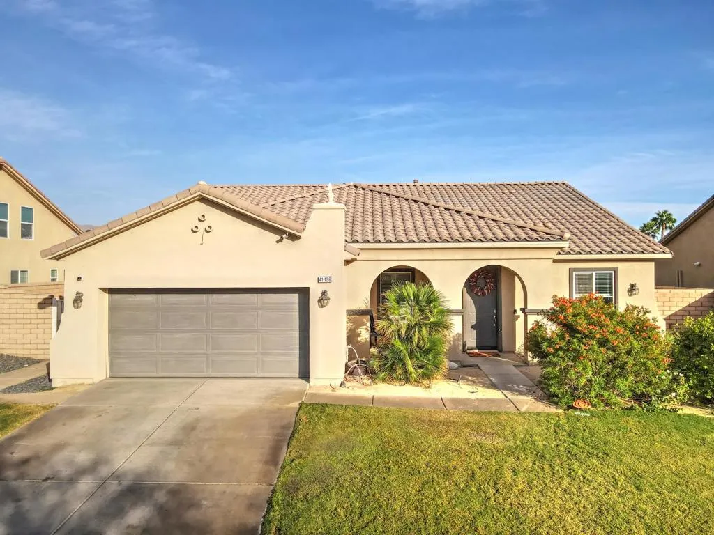 41126 Maxwell Court, Indio, California 92203 home-pic-0