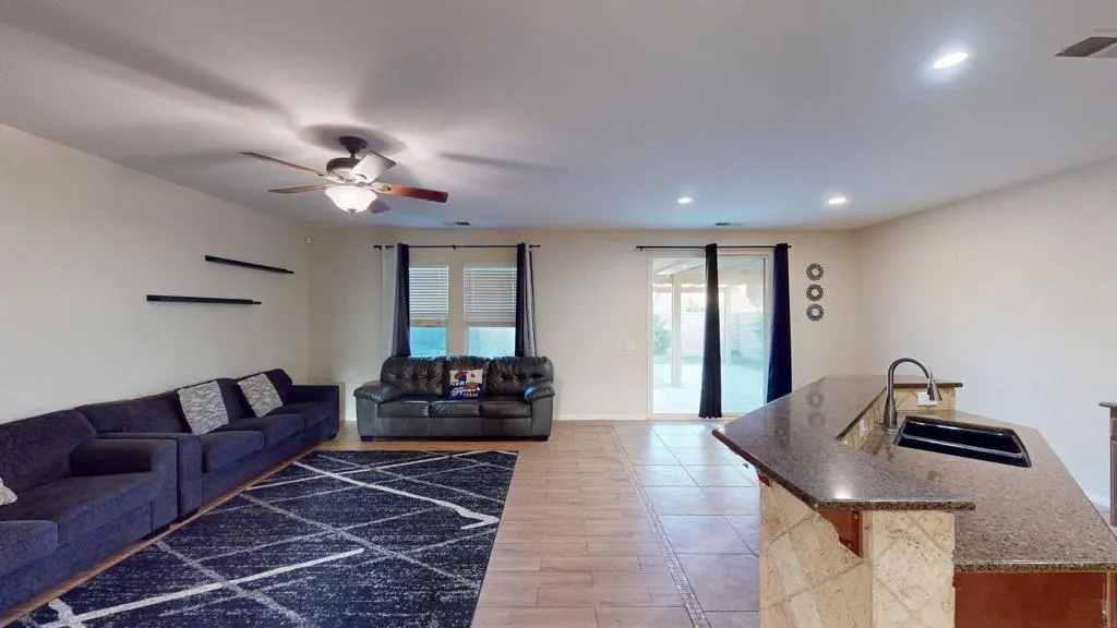 41126 Maxwell Court, Indio, California 92203 home-pic-6