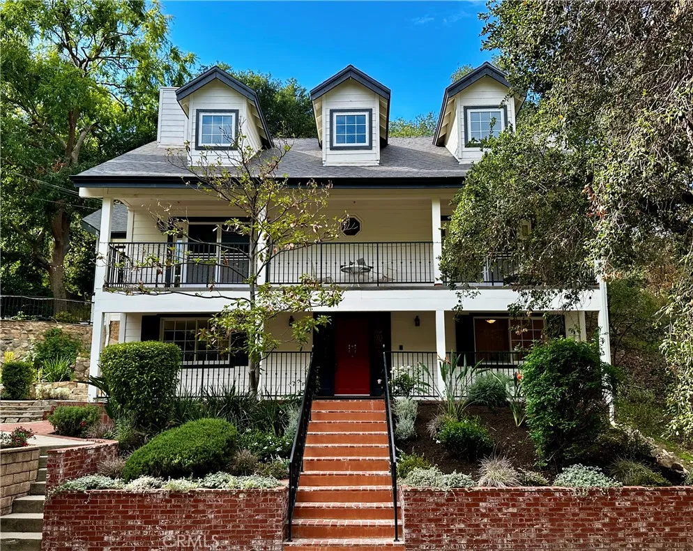 9729 Marcus Lane, Tujunga, California 91042 home-pic-0