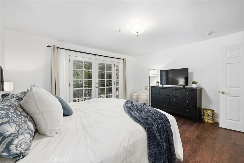 9729 Marcus Lane, Tujunga, California 91042 home-pic-30
