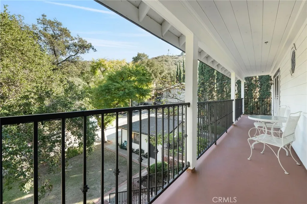 9729 Marcus Lane, Tujunga, California 91042 home-pic-43