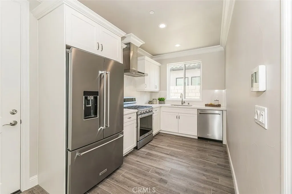 2315 E Courtside Drive, Fresno, California 93730 home-pic-20