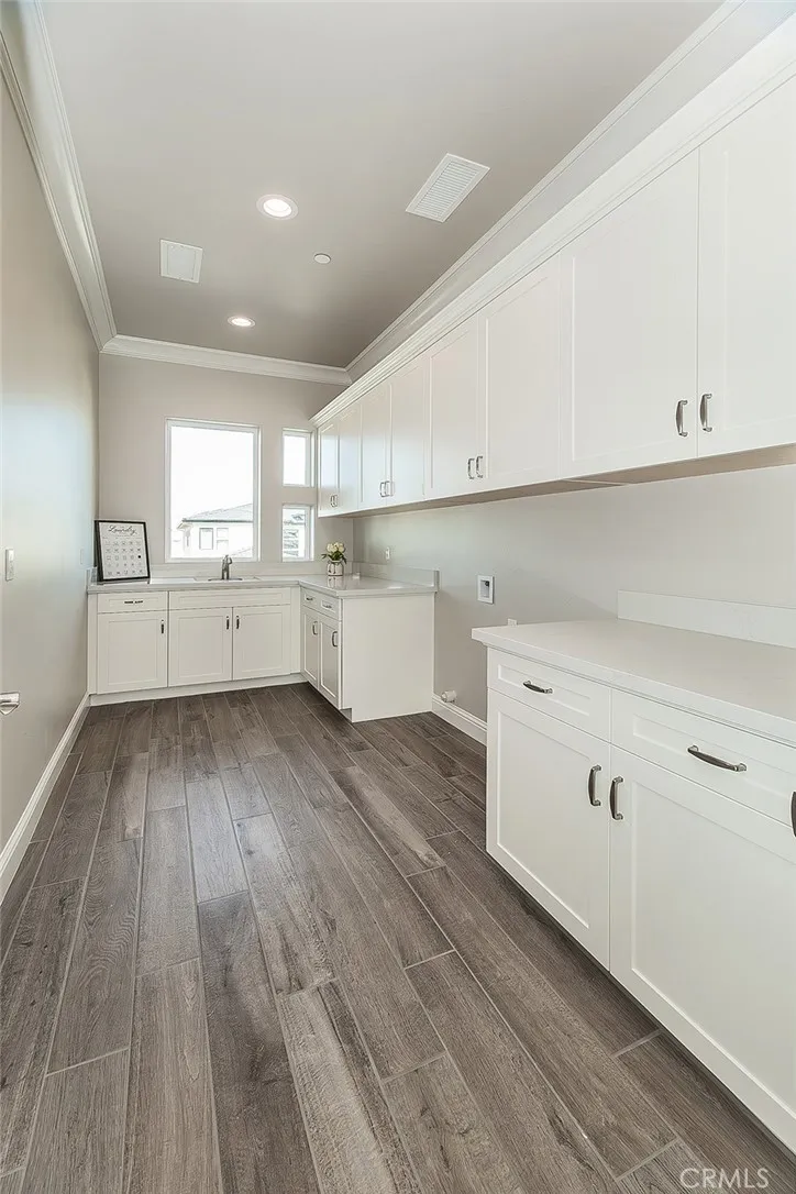 2315 E Courtside Drive, Fresno, California 93730 home-pic-43