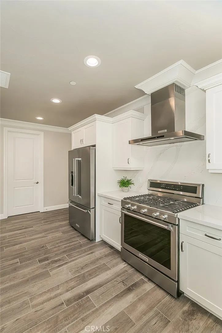 2315 E Courtside Drive, Fresno, California 93730 home-pic-19