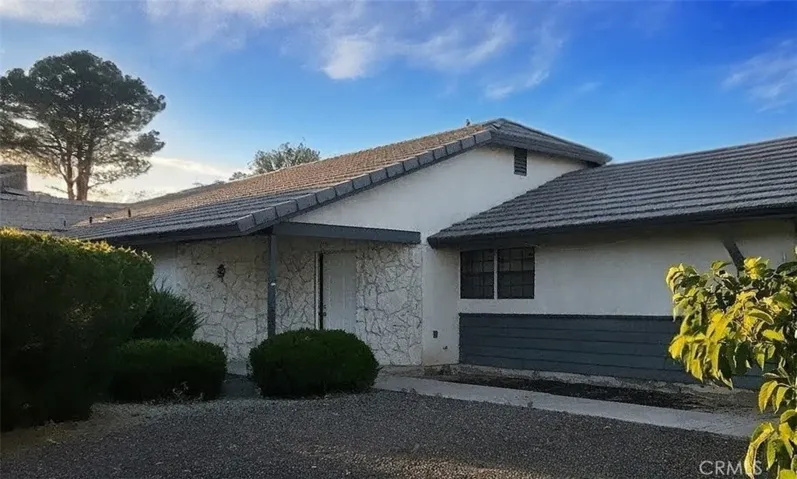 27428 Outrigger Lane, Helendale, California 92342